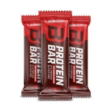 Протеїновий батончик BioTech Protein Bar 35 г strawberry
