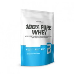 Сывороточный протеин концентрат BioTech 100% Pure Whey 454 грамм клубника